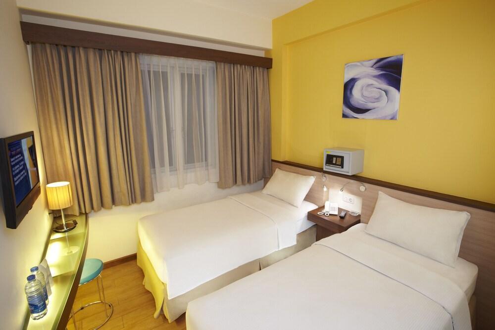 Nite & Day Jakarta - Mangga Besar Ngoại thất bức ảnh