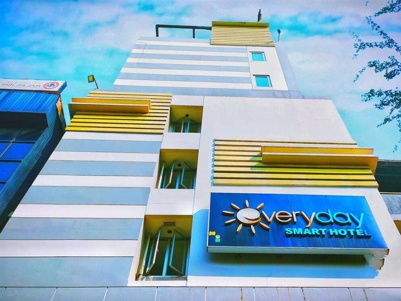 Nite & Day Jakarta - Mangga Besar Ngoại thất bức ảnh