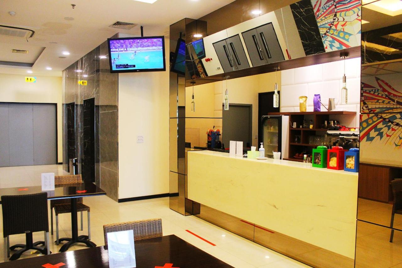 Nite & Day Jakarta - Mangga Besar Ngoại thất bức ảnh
