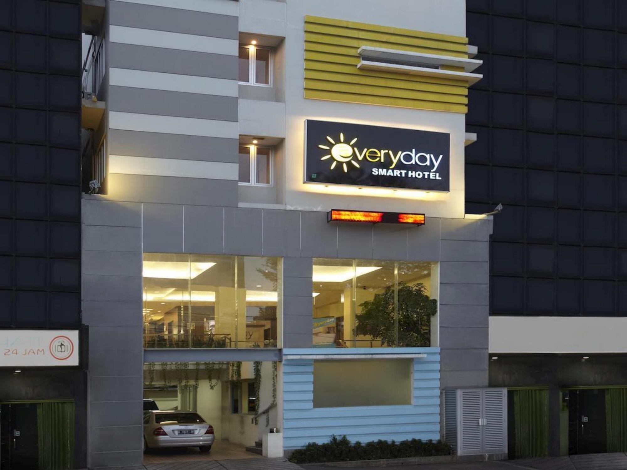 Nite & Day Jakarta - Mangga Besar Ngoại thất bức ảnh
